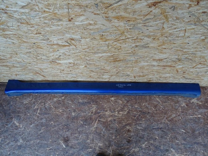 фото №1, Golf iv r32 5d планка накладка порога пороговая порог правый lb5r 1j0853860d