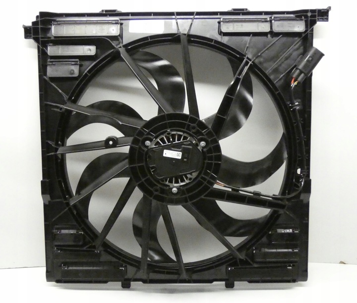 фото №1, Bmw x3 g45 g48 5a50d7 2024- корпус вентилятор радіатор