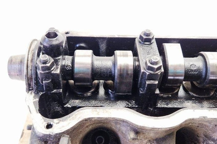 фото №9, Головка двигуна vw passat b5 3b2 028103373n 1.9l дизель 81kw 1997