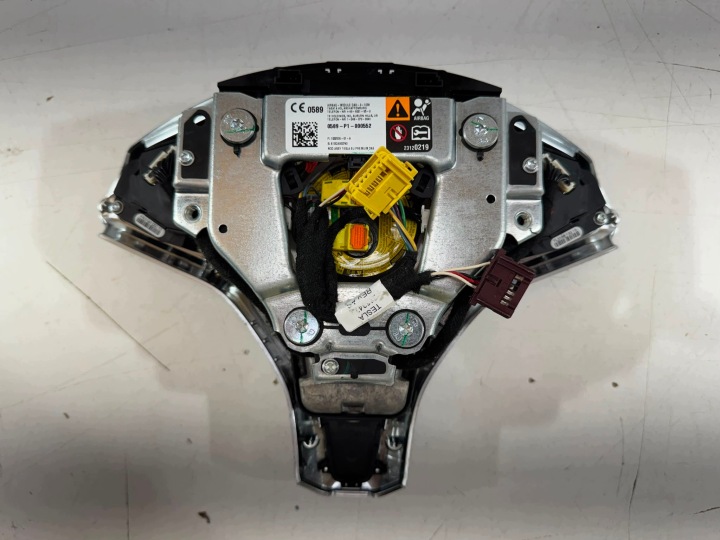 фото №9, Подушка водителя подушка безопасности tesla модель s 2012- 1022506-01-a