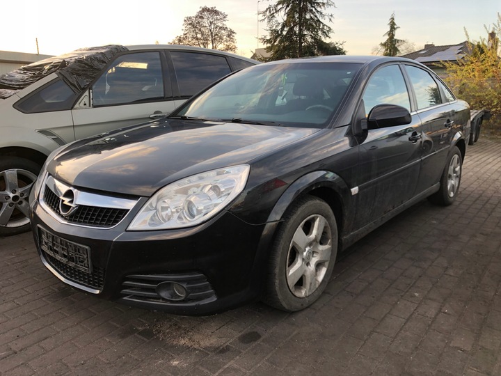 фото №5, Opel vectra c рестайлинг 05-08 полка задняя зад багажника