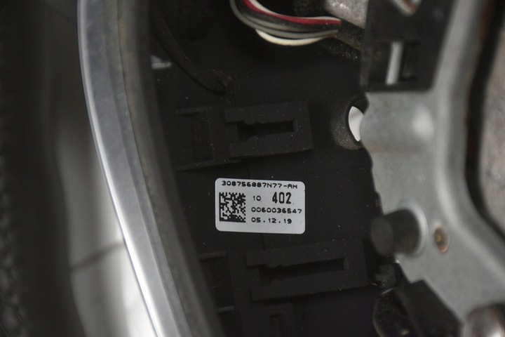 фото №6, Руль многофункциональный bmw 1 f20 f30 f31 м-пакет лепестки