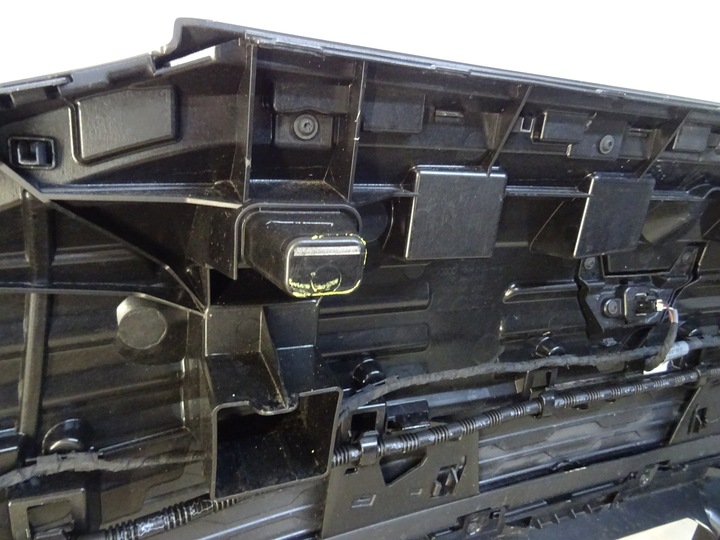 фото №14, Бампер перед переднее audi q6 e-tron 2024- 85h807437 llu