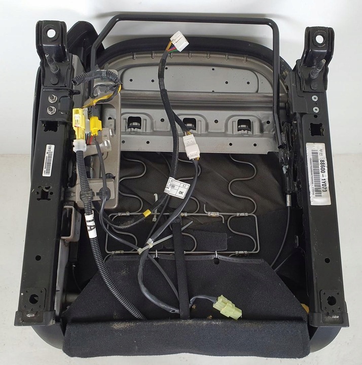 фото №11, Сидіння з підігрівом праві перед kia picanto ii 3d