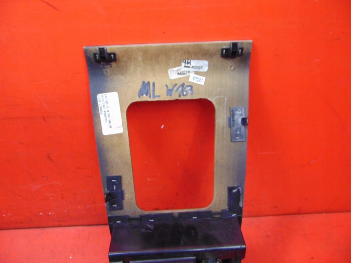 фото №9, Mercedes ml w163 97-01 панель рамка коробки передач дерево