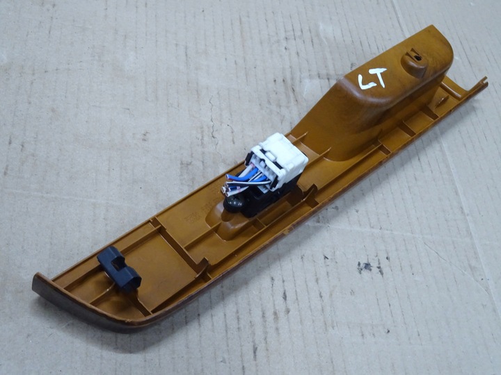 фото №7, Nissan patrol панель перемикач скло лівий зад gr y61 97-04r