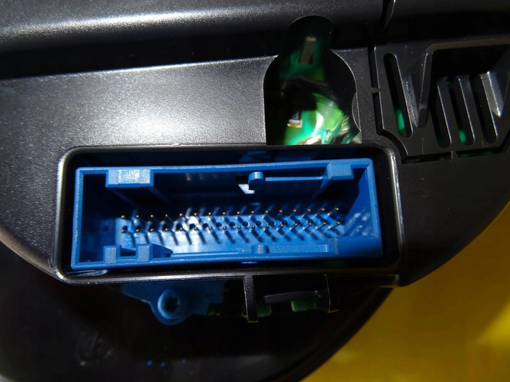 фото №7, Спідометр  vw passat b5 рестайлінг універсал 3b0920809c nr59