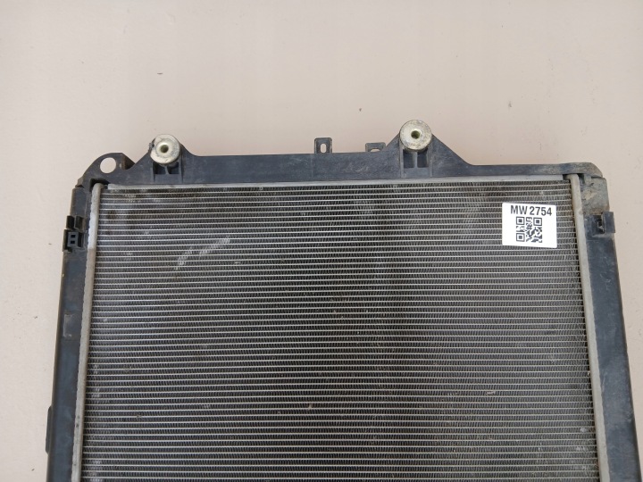 фото №8, Toyota hilux viii 8 2015- радиатор основний  2640-3207-03