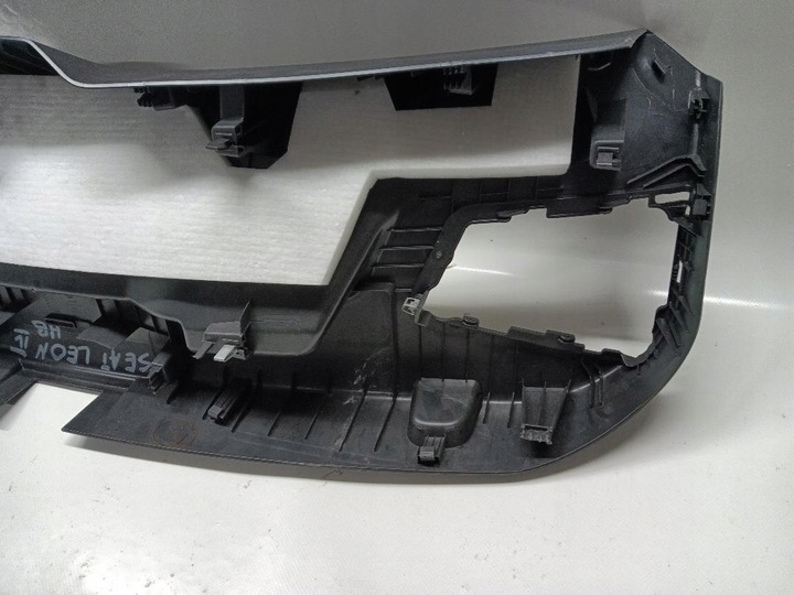 фото №5, Боковина обивка крышки зад seat leon 4 hb 2020- 5f4867601