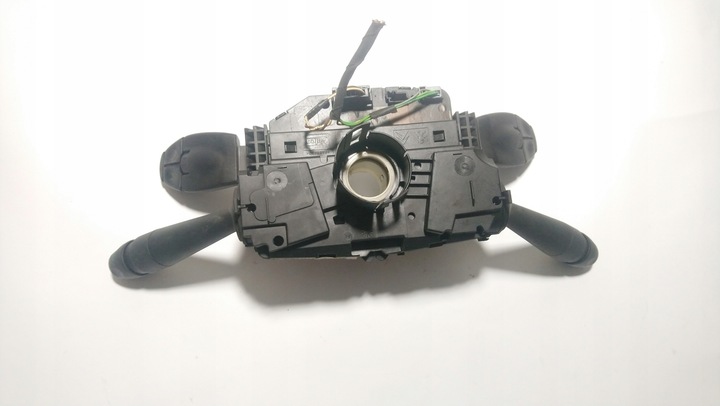 фото №7, Peugeot 208 переключатель комбинированный рулевой/подрулевой лента