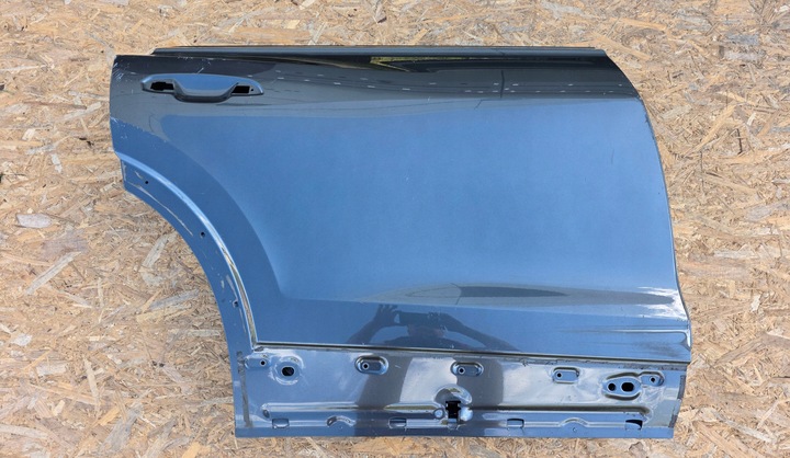 фото №1, Audi q8 дверь правые зад задние 4m