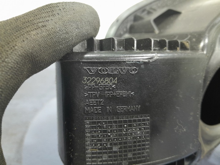 фото №5, Volvo xc40 i рестайлінг кришка амортизатор заливання пального 32296804 733-19