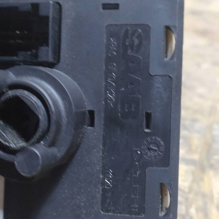 фото №8, Замок зажигания + ключ saab oem номер 12801010