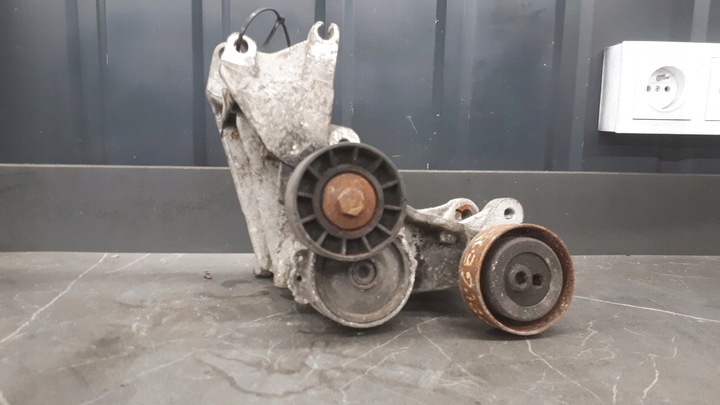 фото №7, 96348183 лапи кронштейн натягувач peugeot 307 2.0hdi