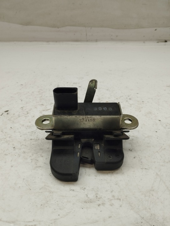 фото №10, Seat leon ii 2 замок крышки багажника 1p0827505a
