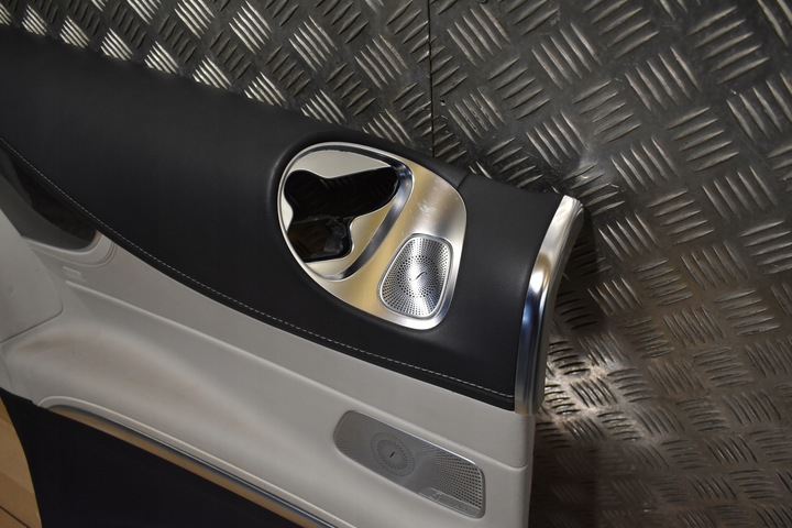 фото №6, Ідеальна оббивка боковина зад задній mercedes w217 купе 1