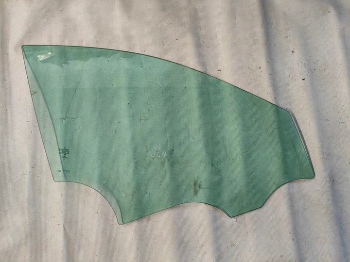 фото №1, Mercedes w213 універсал скло праві перед