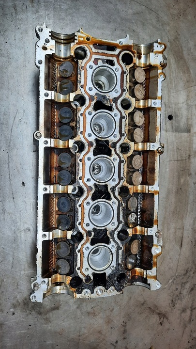 фото №7, Головка двигателя 10011837003 volvo s60 v70 ii 2.4b