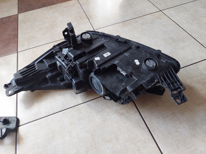 фото №10, Лампа правая - bi-xenon - ford kuga mk2 - 12-16