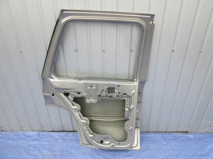 фото №9, Chevrolet trailblazer 2002 дверь левая зад