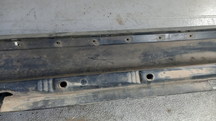 фото №9, Молдинг порогова права volvo s60 9178762