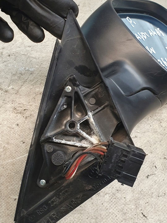 фото №10, Зеркало правые электрический. eu 5pin audi a4 b5 95r.