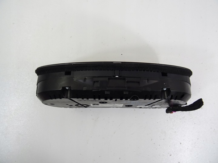 фото №6, Audi a3 8v рестайлинг спидометр манометр разъём жгут 8v0920861p