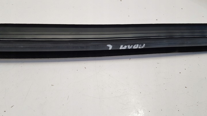 фото №8, Планка прокладка двері ліва opel adam