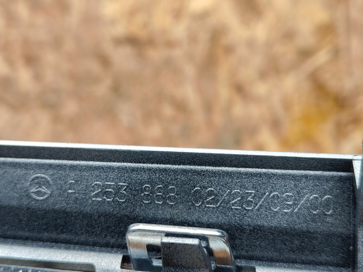 фото №11, Mercedes w253 glc решётка хром лопасть решётка 2