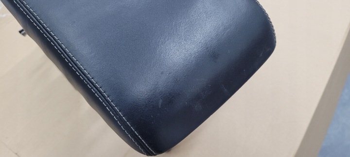 фото №4, A4 b8 s4 підлокітник шкіра шкіряний біла nić s line