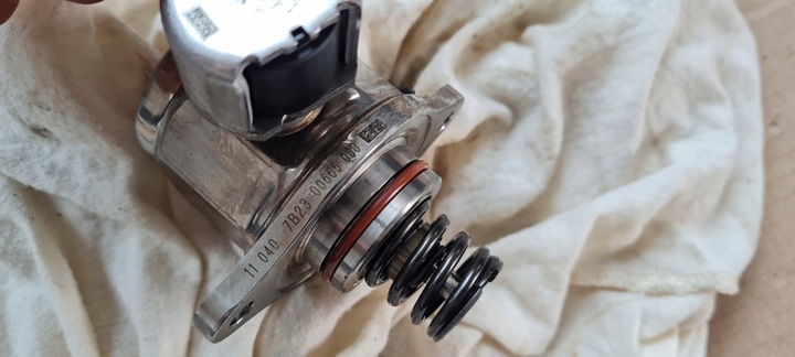 фото №6, Mustang vi рестайлінг gt помпа насос пального 5.0 v8 jr3e-9d376-bd