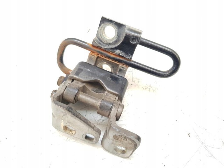 фото №4, Петля дверь левый зад vw golf v