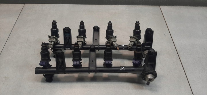 фото №6, Планка впрыскивающий megane i 1.6 866313