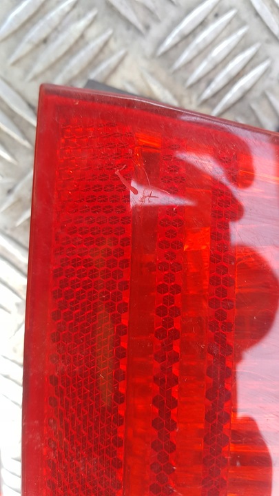 фото №10, Bmw e90 лампа права зад