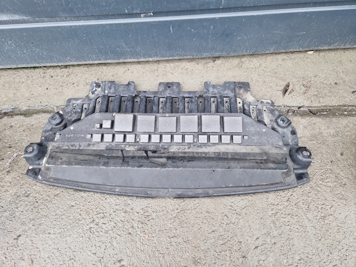 фото №1, Mercedes c-klasa w206 amg защита pod бампер