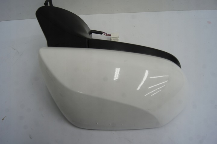 фото №8, Toyota camry viii sedan usa дзеркало праві 3 pin 040