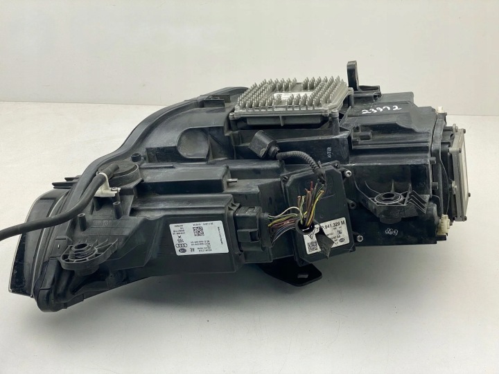 фото №8, Audi a3 s3 8v headlight/headlamp 8v0941773b 4g0907397q 77pp941329m