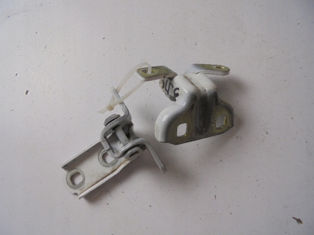 фото №1, Петлі двері лівий зад opel mokka 2012- колір gaz