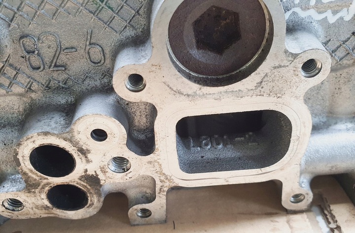 фото №10, Головка двигуна volvo ford 1.8 b4184s