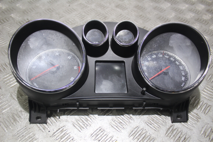 фото №1, Прилади opel insignia a 2.0cdti