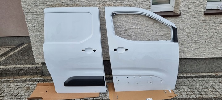 фото №3, Toyota proace city berlingo iv combo код 249 дверь передние правые сдвижные