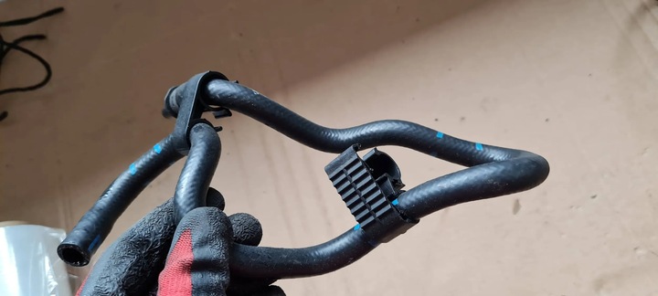 фото №8, Q7 4m ii шланг трубка топлива 3.0 tdi 4m0201216a