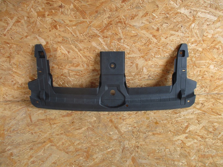 фото №1, Решётка защита накладка верхняя ремня audi q7 4m 15-19