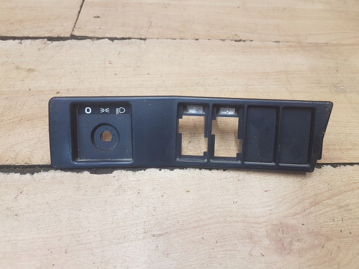 фото №1, Захист рамка перемикачів volvo 740