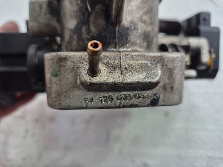 фото №5, Дроссельная заслонка 078133154 audi a6 s6 c4 a8 d2 3.7 v8