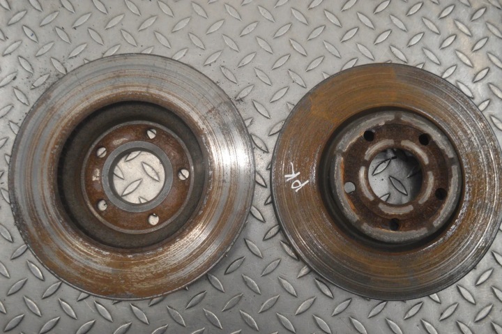 фото №5, Ford puma j2k, cf7 комплект передніх диск гальмівних 2021 280mm