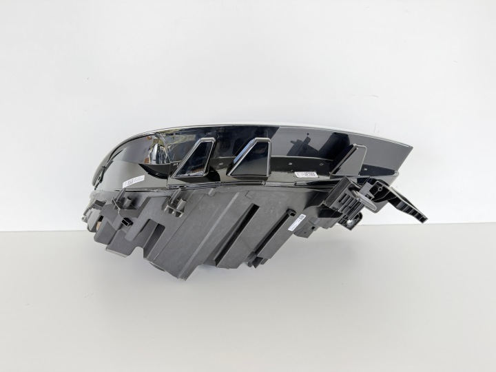 фото №8, Volkswagen id4 полный led фара передняя правая 11b941030