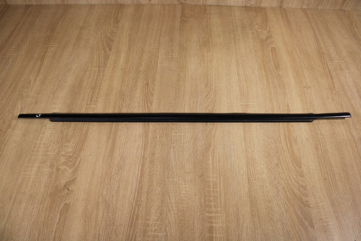 фото №1, Планка накладка дверь левый зад hyundai santa fe ii