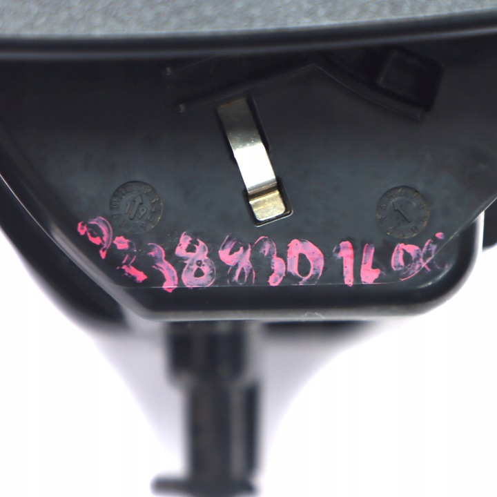 фото №12, Mercedes c238 бардачок попільничка повітропровід консолі середньої зад a2388301600