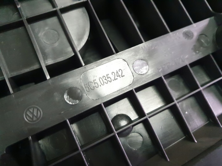 фото №5, Сабвуфер динамік праві зад vw beetle 5c 5c5035242